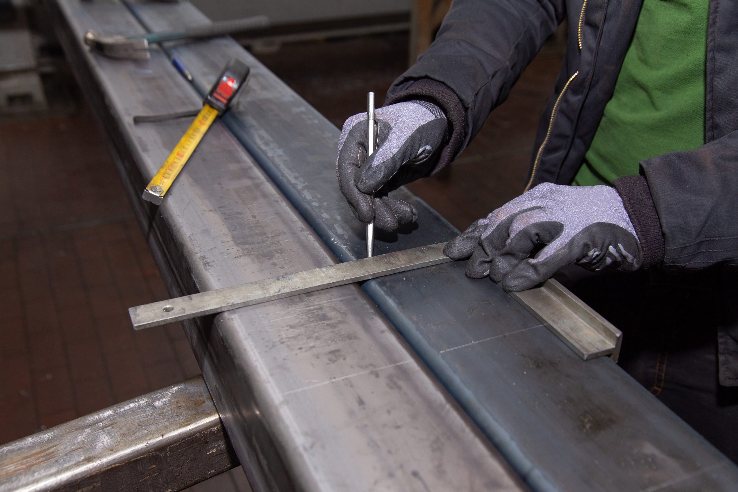 Nuestros servicios de carpintería metálica en Cartagena